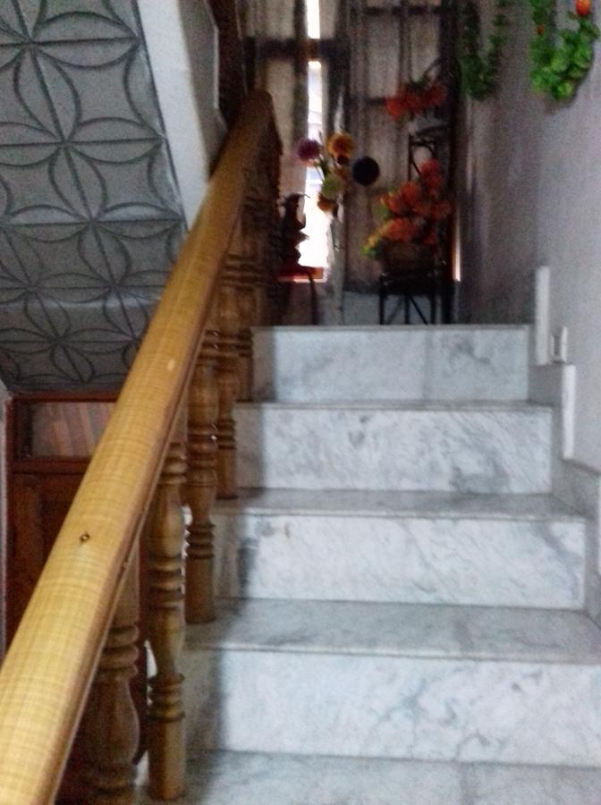 My Guest House Srīnagar Екстериор снимка